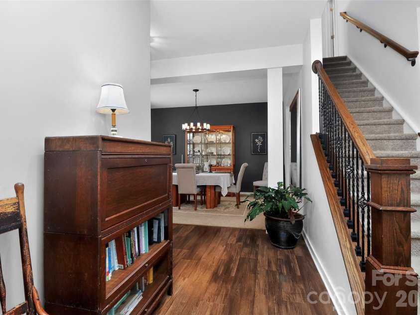 4626 Gibbons Link Road, Charlotte, NC 28269.  MLS# CAR4405099, YatesRealty ID 20734. 