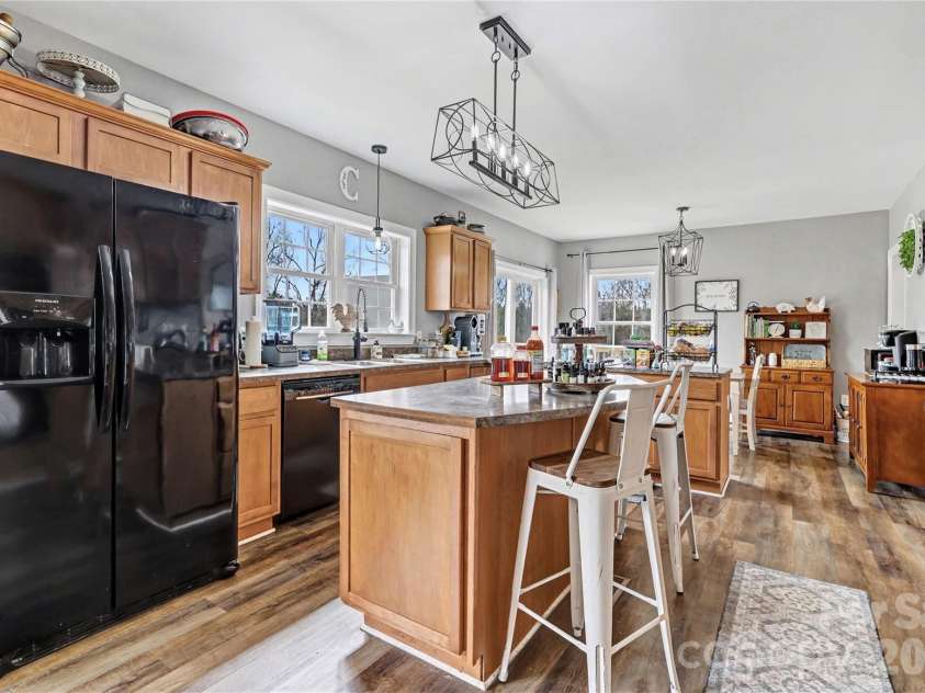 2262 Center Road, Chester, SC 29706.  MLS# CAR4350215, YatesRealty ID 20735. 