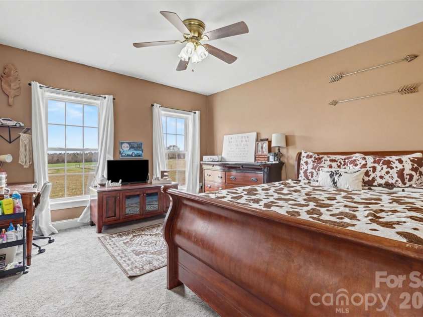 2262 Center Road, Chester, SC 29706.  MLS# CAR4350215, YatesRealty ID 20735. 