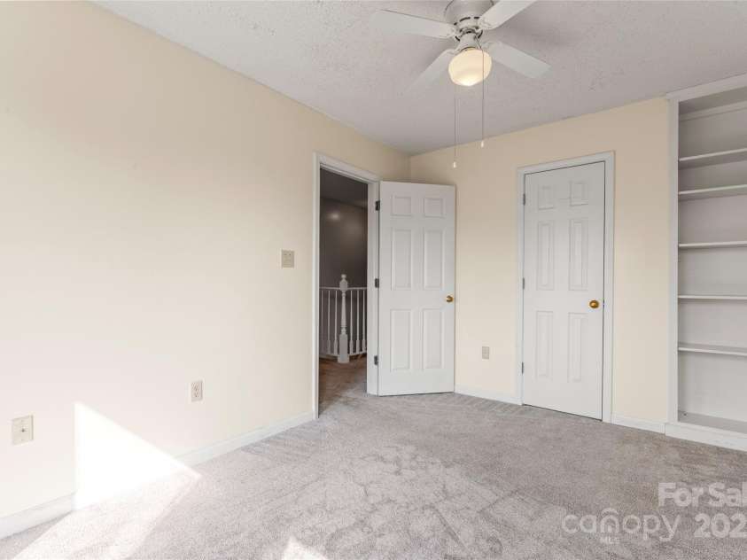 4499 Briarcreek Road, Maiden, NC 28650.  MLS# CAR4263813, YatesRealty ID 20737. 