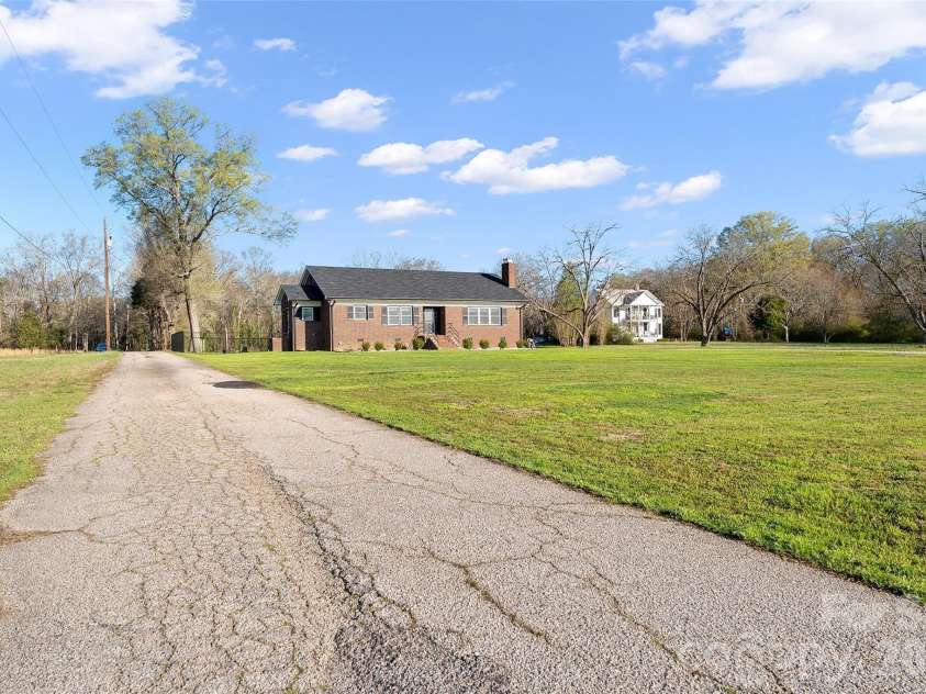 871 Saluda Road, Chester, SC 29706.  MLS# CAR4356174, YatesRealty ID 20737. 