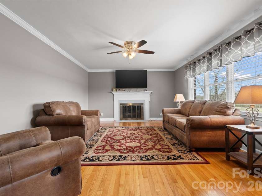 871 Saluda Road, Chester, SC 29706.  MLS# CAR4356174, YatesRealty ID 20737. 