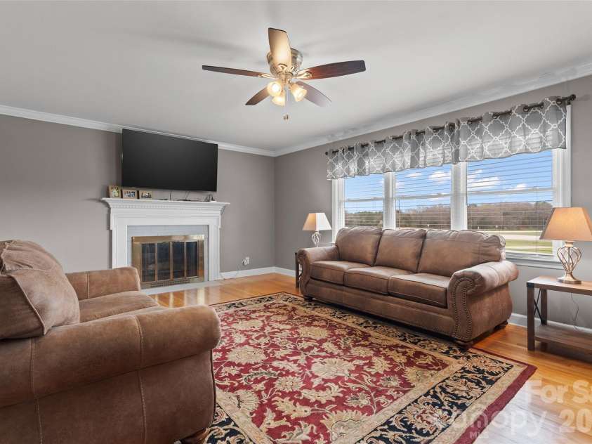 871 Saluda Road, Chester, SC 29706.  MLS# CAR4356174, YatesRealty ID 20737. 