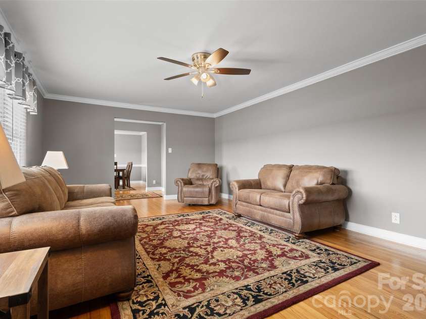 871 Saluda Road, Chester, SC 29706.  MLS# CAR4356174, YatesRealty ID 20737. 