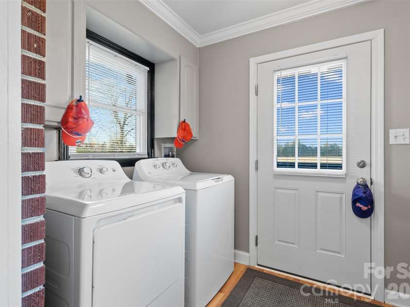 871 Saluda Road, Chester, SC 29706.  MLS# CAR4356174, YatesRealty ID 20737. 