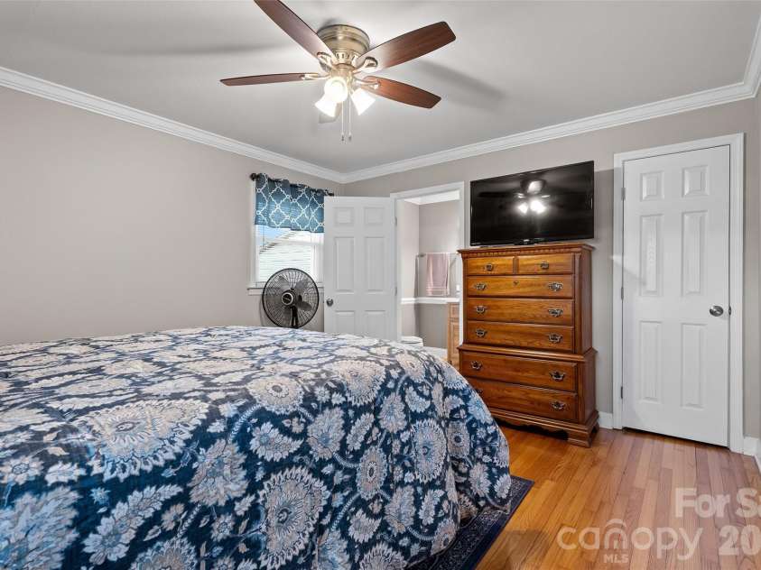 871 Saluda Road, Chester, SC 29706.  MLS# CAR4356174, YatesRealty ID 20737. 