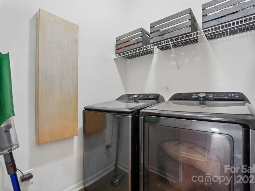 146 Burtons Barn Road, Mooresville, NC 28115.  MLS# CAR4257807, YatesRealty ID 20739. Laundry Room