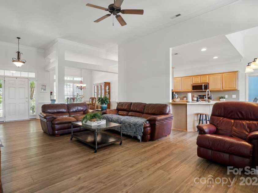 146 Burtons Barn Road, Mooresville, NC 28115.  MLS# CAR4257807, YatesRealty ID 20739. Open View