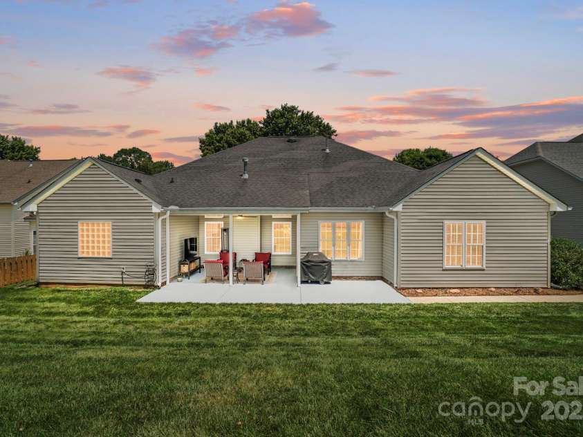146 Burtons Barn Road, Mooresville, NC 28115.  MLS# CAR4257807, YatesRealty ID 20739. Twilight View