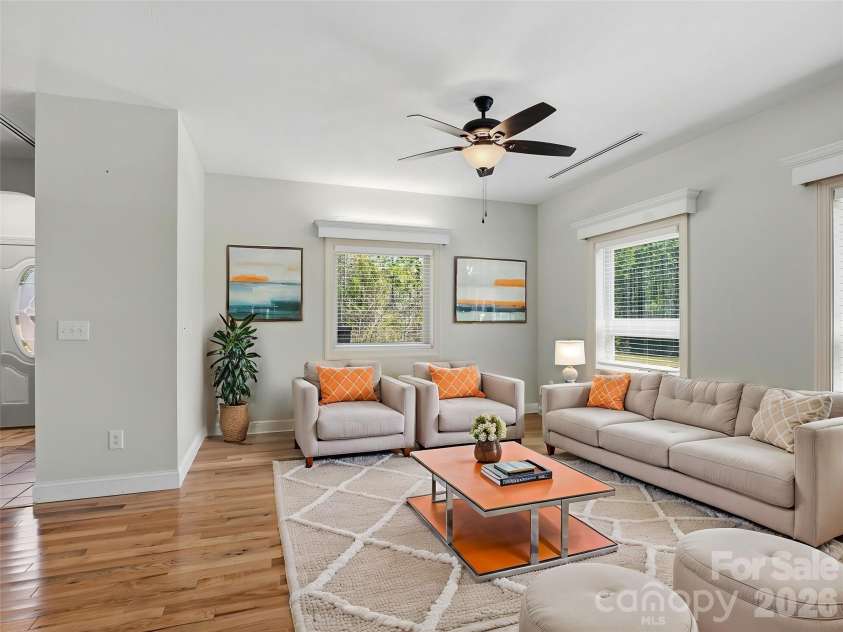 8128 Cane Pointe Lane, Waxhaw, NC 28173.  MLS# CAR4362235, YatesRealty ID 20739. 