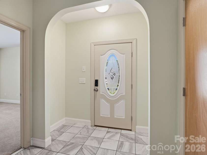 8128 Cane Pointe Lane, Waxhaw, NC 28173.  MLS# CAR4362235, YatesRealty ID 20739. 