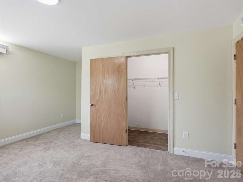 8128 Cane Pointe Lane, Waxhaw, NC 28173.  MLS# CAR4362235, YatesRealty ID 20739. 