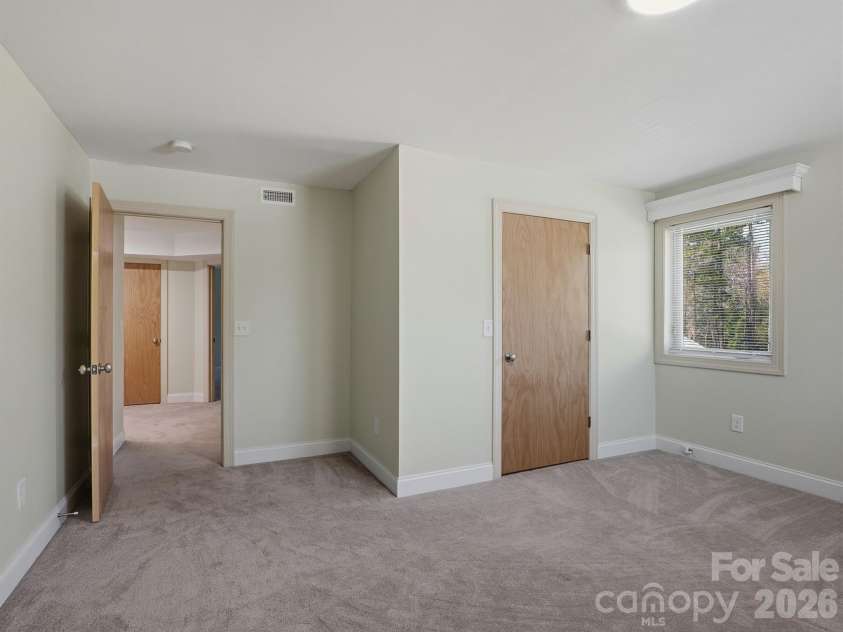 8128 Cane Pointe Lane, Waxhaw, NC 28173.  MLS# CAR4362235, YatesRealty ID 20739. 