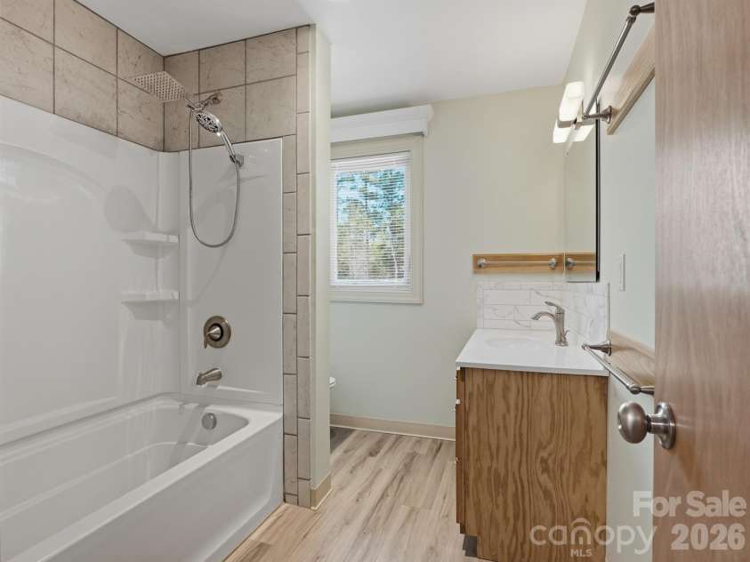 8128 Cane Pointe Lane, Waxhaw, NC 28173.  MLS# CAR4362235, YatesRealty ID 20739. 