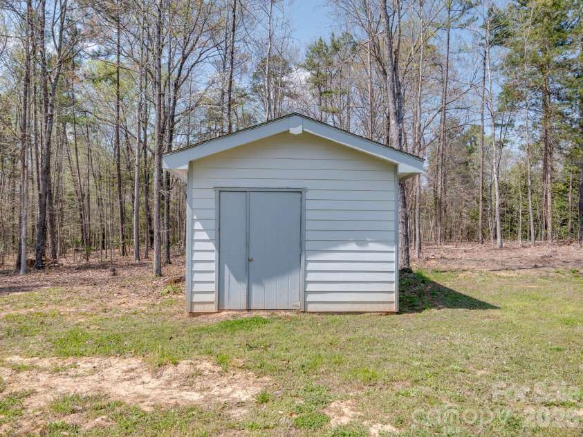 8128 Cane Pointe Lane, Waxhaw, NC 28173.  MLS# CAR4362235, YatesRealty ID 20739. 