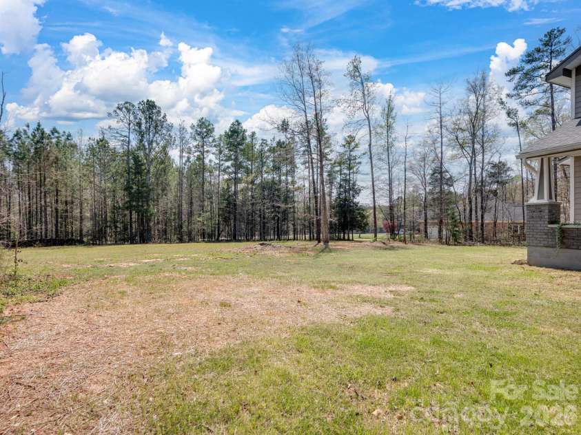 8128 Cane Pointe Lane, Waxhaw, NC 28173.  MLS# CAR4362235, YatesRealty ID 20739. 