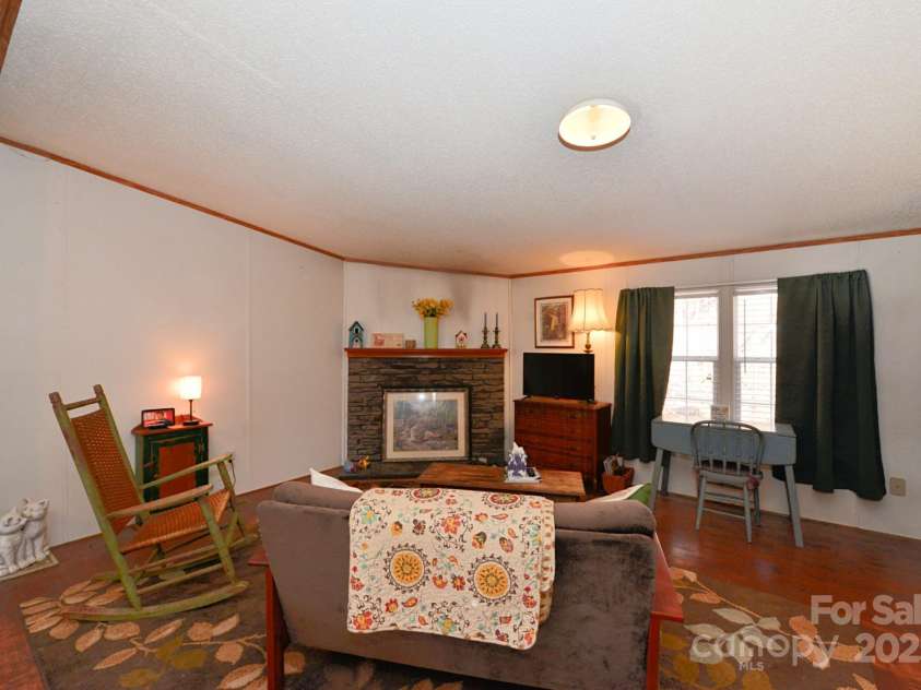 103 Raindrop Rdg Raindrop Ridge, Sylva, NC 28779.  MLS# CAR4218176, YatesRealty ID 2074. 