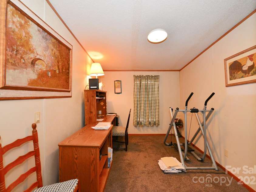 103 Raindrop Rdg Raindrop Ridge, Sylva, NC 28779.  MLS# CAR4218176, YatesRealty ID 2074. 