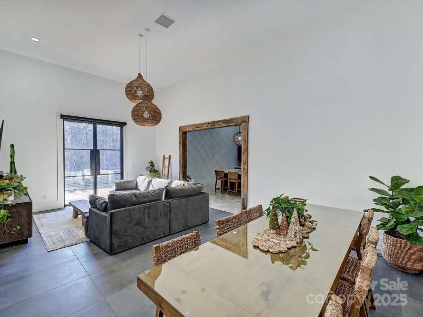 1525 Shinnville Road, Cleveland, NC 27013.  MLS# CAR4249385, YatesRealty ID 2074. Dining Room/Family Room 