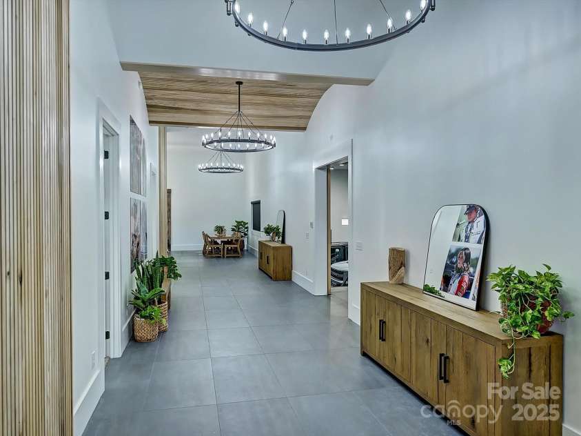 1525 Shinnville Road, Cleveland, NC 27013.  MLS# CAR4249385, YatesRealty ID 2074. Foyer/Hall 