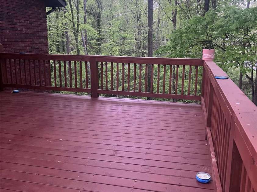 231 Davis Drive, Morganton, NC 28655.  MLS# CAR4379486, YatesRealty ID 20741. 