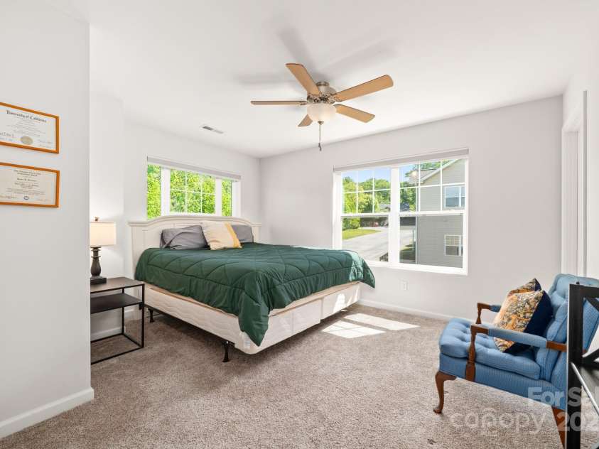 31 Cherry Laurel Lane, Swannanoa, NC 28778.  MLS# CAR4255649, YatesRealty ID 20742. 