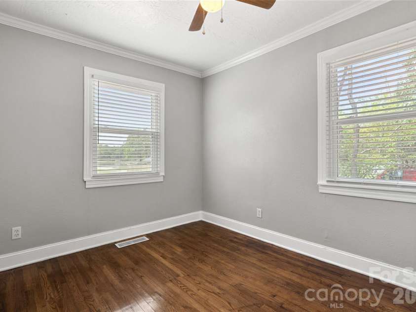 2123 Pinedell Avenue, Monroe, NC 28110.  MLS# CAR4372719, YatesRealty ID 20744. 