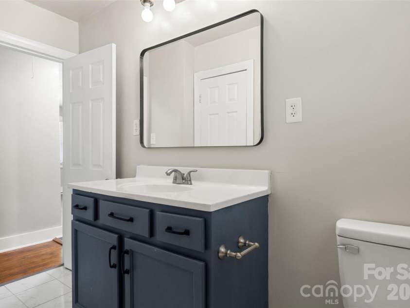 2123 Pinedell Avenue, Monroe, NC 28110.  MLS# CAR4372719, YatesRealty ID 20744. 