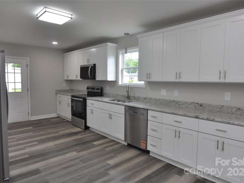 602 Still Street, Chester, SC 29706.  MLS# CAR4251501, YatesRealty ID 20745. 