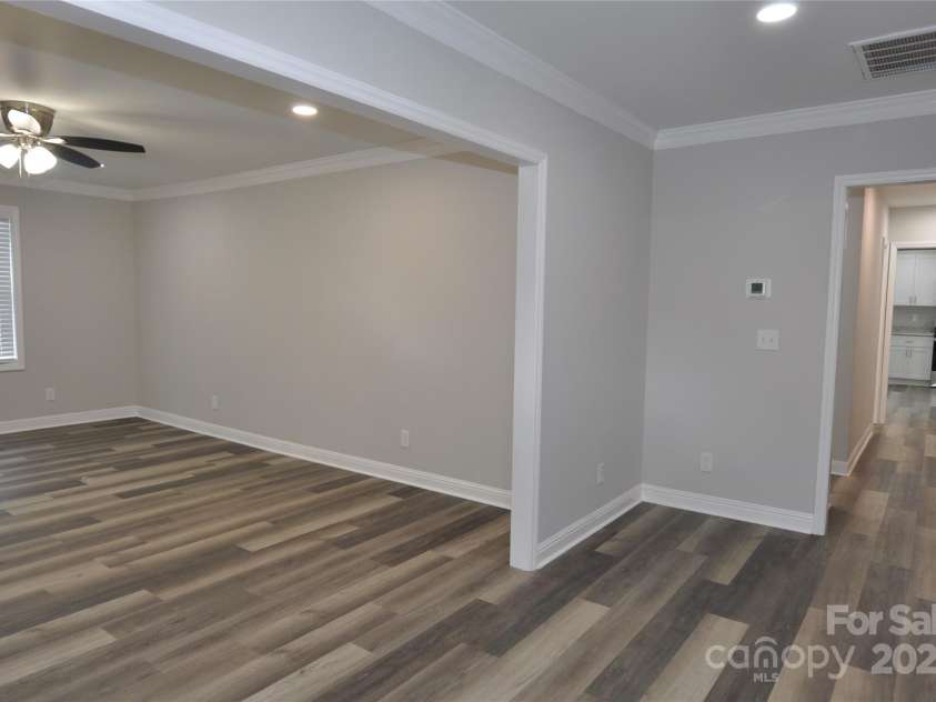 602 Still Street, Chester, SC 29706.  MLS# CAR4251501, YatesRealty ID 20745. 