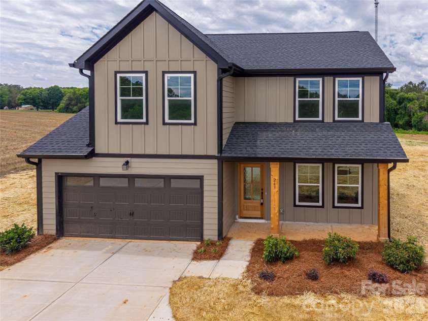 263 Bob Friday Road, Dallas, NC 28034.  MLS# CAR4375157, YatesRealty ID 20746. 