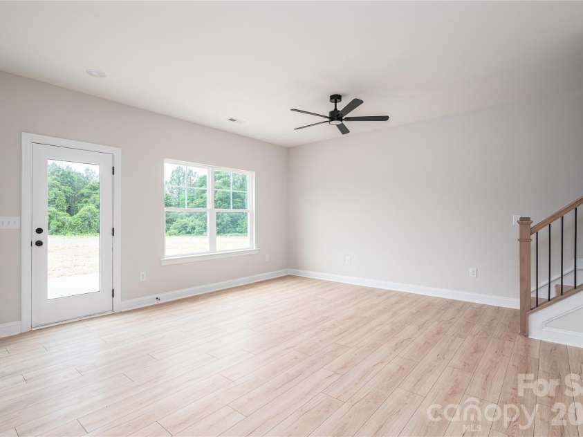 263 Bob Friday Road, Dallas, NC 28034.  MLS# CAR4375157, YatesRealty ID 20746. 