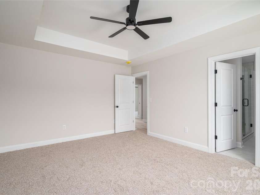 263 Bob Friday Road, Dallas, NC 28034.  MLS# CAR4375157, YatesRealty ID 20746. 