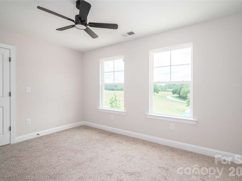 263 Bob Friday Road, Dallas, NC 28034.  MLS# CAR4375157, YatesRealty ID 20746. 