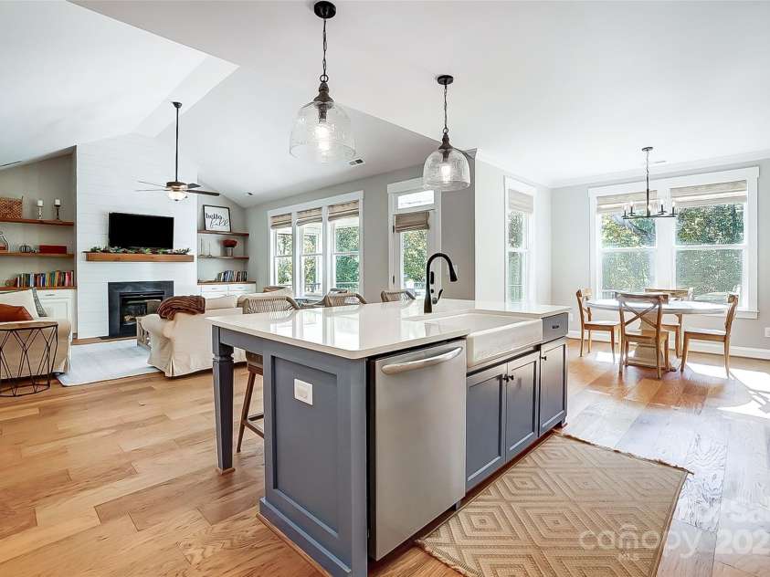 4116 Spring Cove Way, Belmont, NC 28012.  MLS# CAR4326740, YatesRealty ID 20747. 