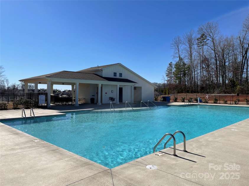 4116 Spring Cove Way, Belmont, NC 28012.  MLS# CAR4326740, YatesRealty ID 20747. Community pool