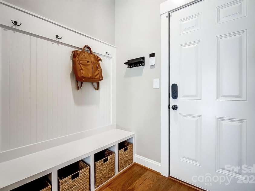 4116 Spring Cove Way, Belmont, NC 28012.  MLS# CAR4326740, YatesRealty ID 20747. Mud room