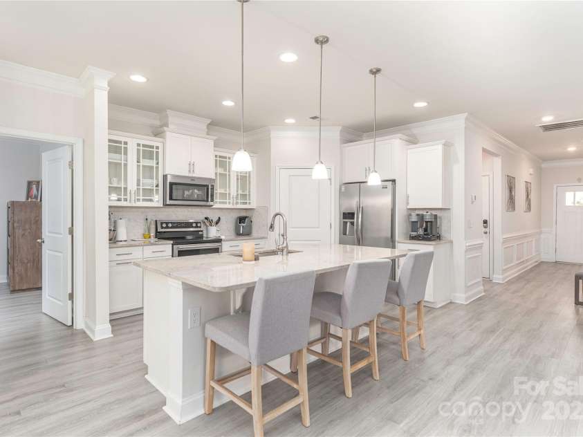 70 Rose Creek Road, Leicester, NC 28748.  MLS# CAR4259472, YatesRealty ID 20748. 