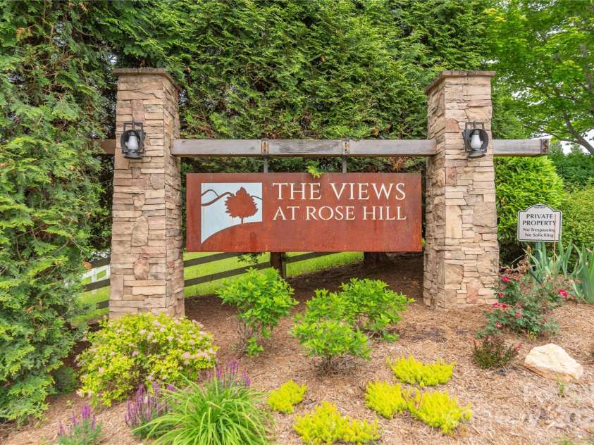 70 Rose Creek Road, Leicester, NC 28748.  MLS# CAR4259472, YatesRealty ID 20748. 