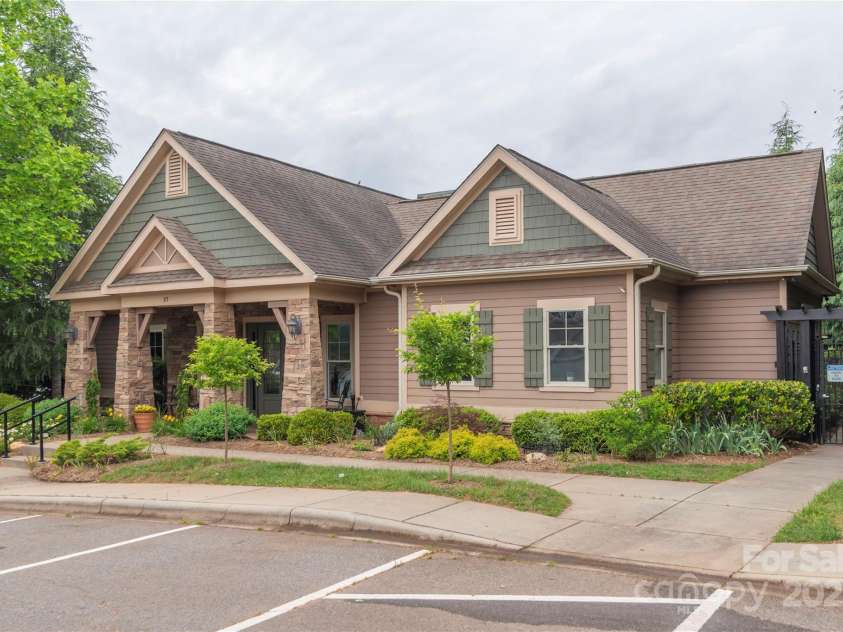 70 Rose Creek Road, Leicester, NC 28748.  MLS# CAR4259472, YatesRealty ID 20748. Community Club House