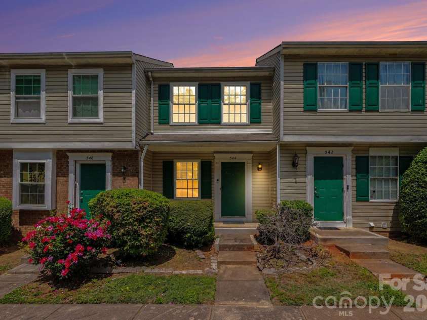 544 Lex Drive, Charlotte, NC 28262.  MLS# CAR4376636, YatesRealty ID 20749. 