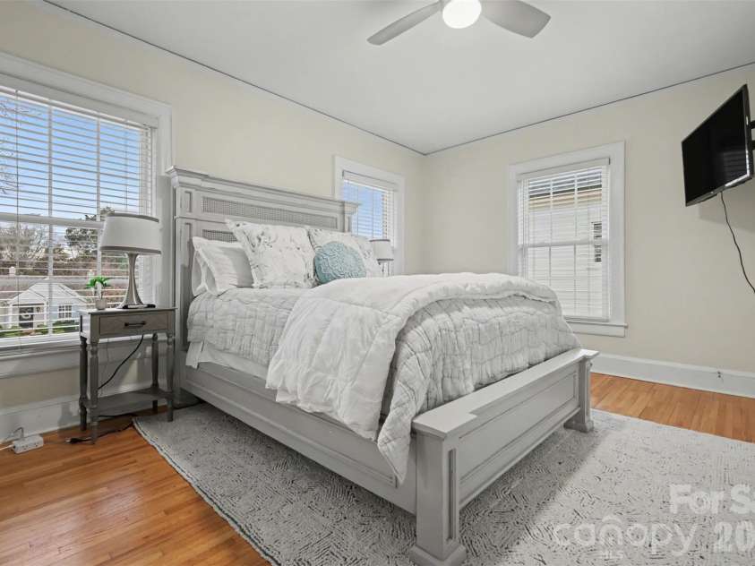 126 Tranquil Avenue, Charlotte, NC 28209.  MLS# CAR4346662, YatesRealty ID 2075. 