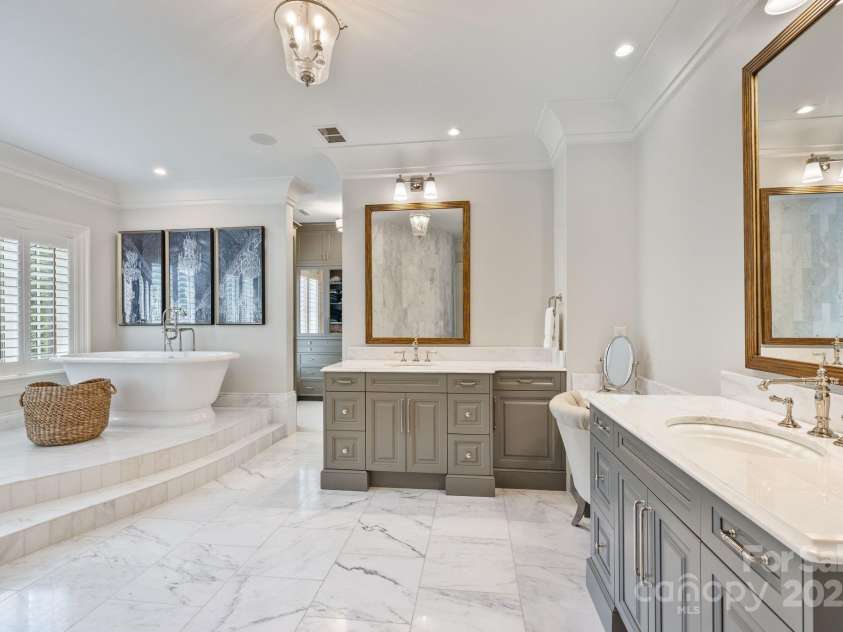 440 Beech Tree Road, Mooresville, NC 28117.  MLS# CAR4293759, YatesRealty ID 2075. Primary Bathroom