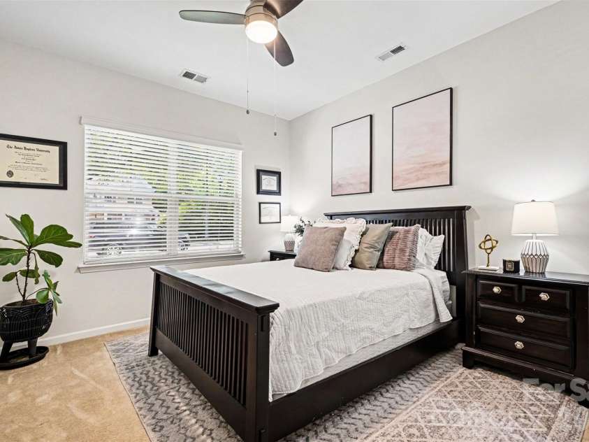 10248 Withers Road, Charlotte, NC 28278.  MLS# CAR4378329, YatesRealty ID 20750. 