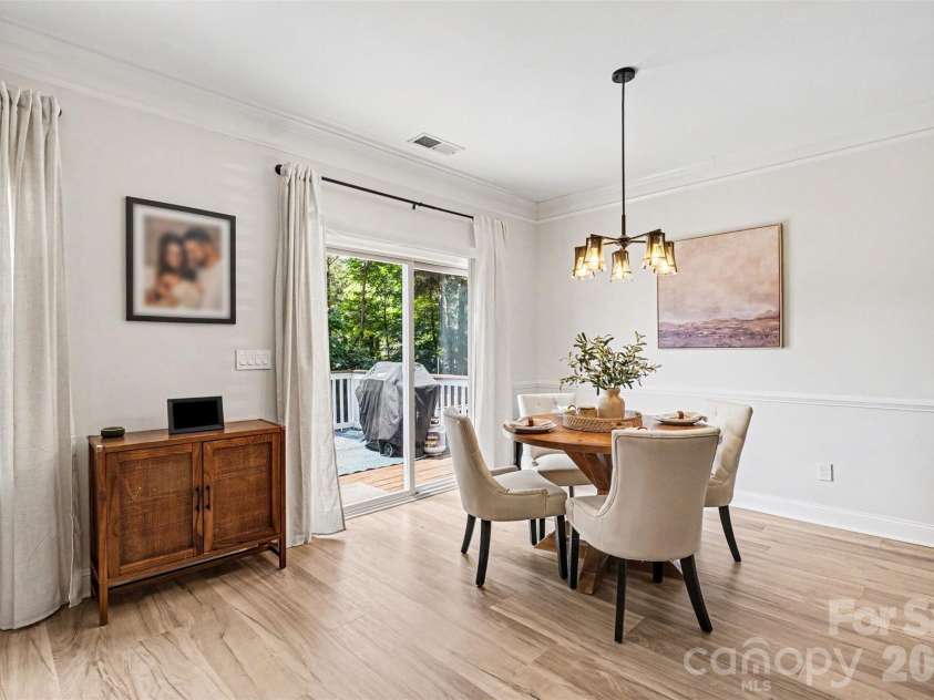 10248 Withers Road, Charlotte, NC 28278.  MLS# CAR4378329, YatesRealty ID 20750. 