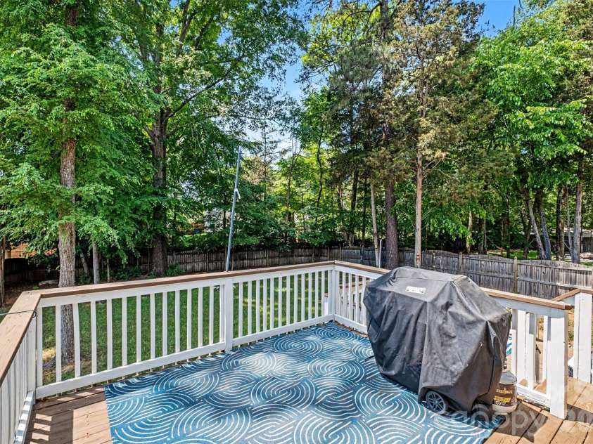 10248 Withers Road, Charlotte, NC 28278.  MLS# CAR4378329, YatesRealty ID 20750. 
