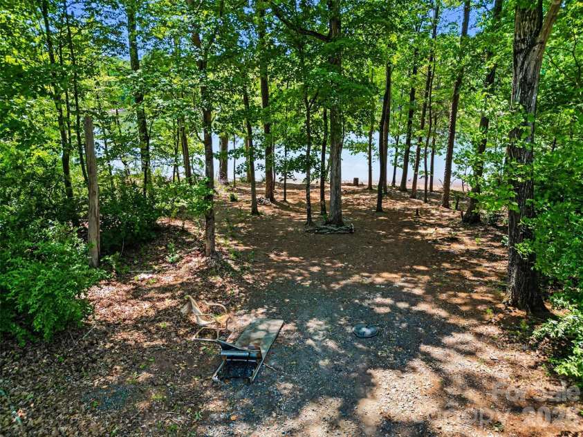 10248 Withers Road, Charlotte, NC 28278.  MLS# CAR4378329, YatesRealty ID 20750. 