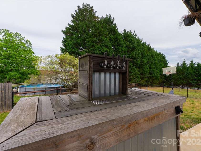 7740 Freeze Road, Kannapolis, NC 28081.  MLS# CAR4252445, YatesRealty ID 20750. 