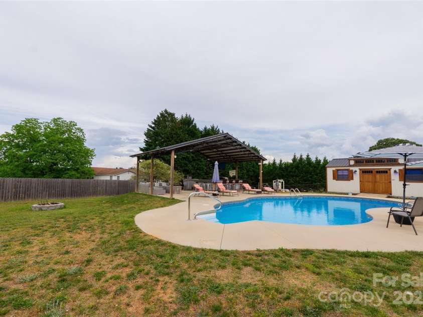 7740 Freeze Road, Kannapolis, NC 28081.  MLS# CAR4252445, YatesRealty ID 20750. 