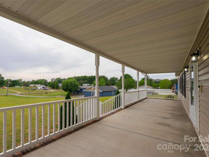 7740 Freeze Road, Kannapolis, NC 28081.  MLS# CAR4252445, YatesRealty ID 20750. 